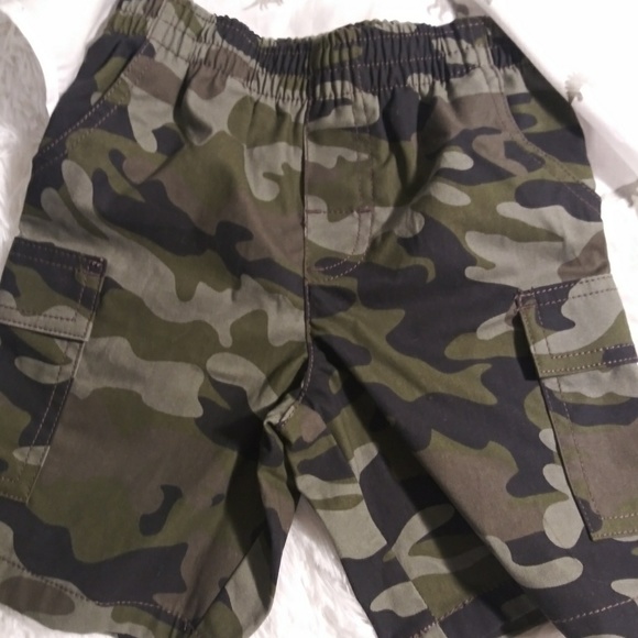 2pc 4t HealthTex outfit. - Picture 4 of 5